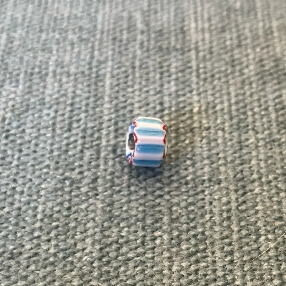 Bead